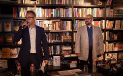 kris07_250x154_crop_478b24840a