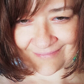 vasilisa-ivanova-momichetata-com_280x280_crop_478b24840a