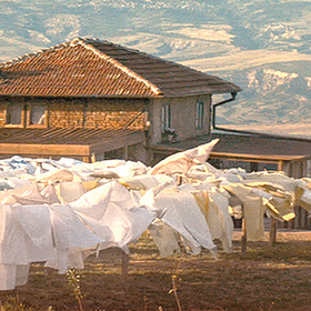 7560-jajda-poster_280x280_crop_478b24840a