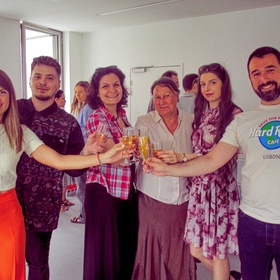 11_280x280_crop_478b24840a