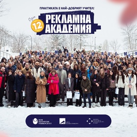 family-photo_280x280_crop_478b24840a