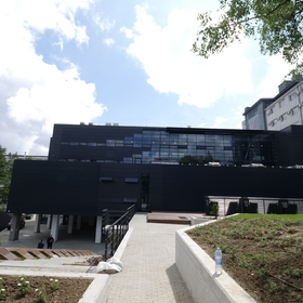 1833924_280x280_crop_478b24840a