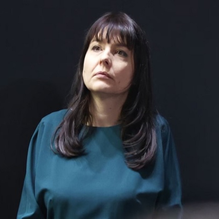 maria-averina_700x700_crop_478b24840a