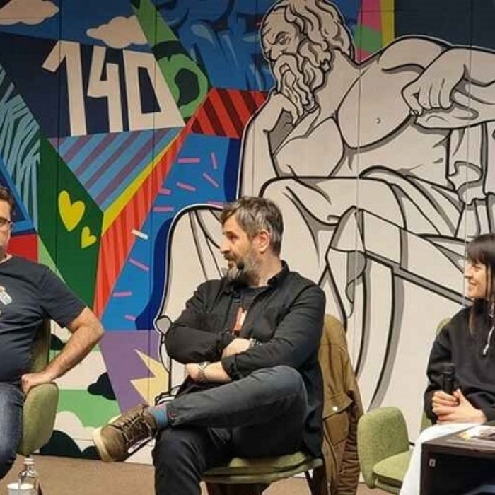 svetlin-velinov-i-konstantin-vitkov-titis-literans-com_700x700_crop_478b24840a