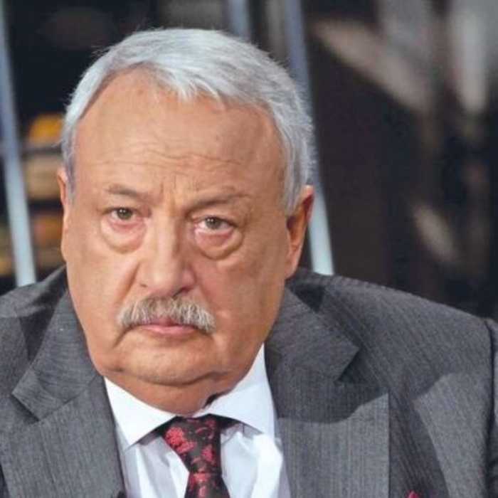 ivan-garelov-v-zemq_700x700_crop_478b24840a