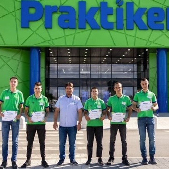 daniel-bosakov-v-24-chasa_700x700_crop_478b24840a