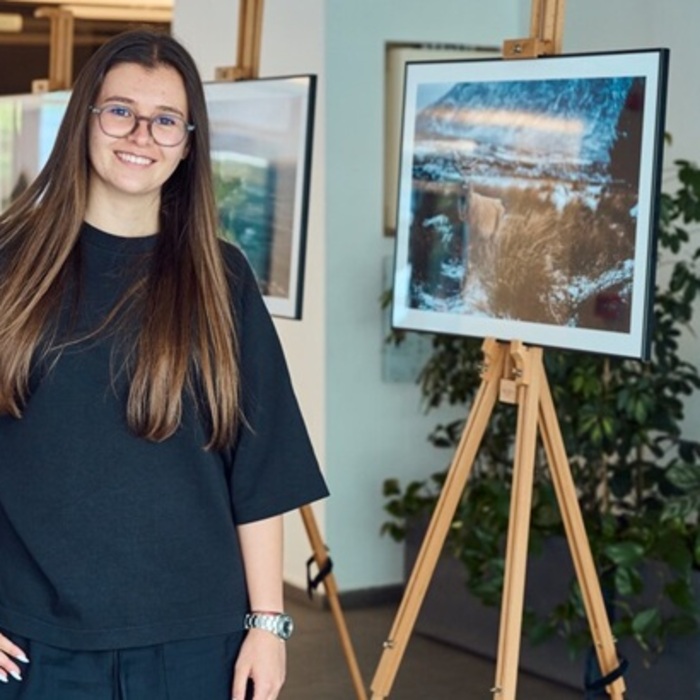 002-bta_700x700_crop_478b24840a