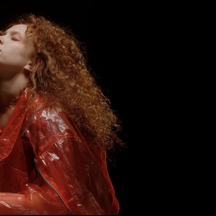 lili-koss-fb-lili-koss_700x700_crop_478b24840a