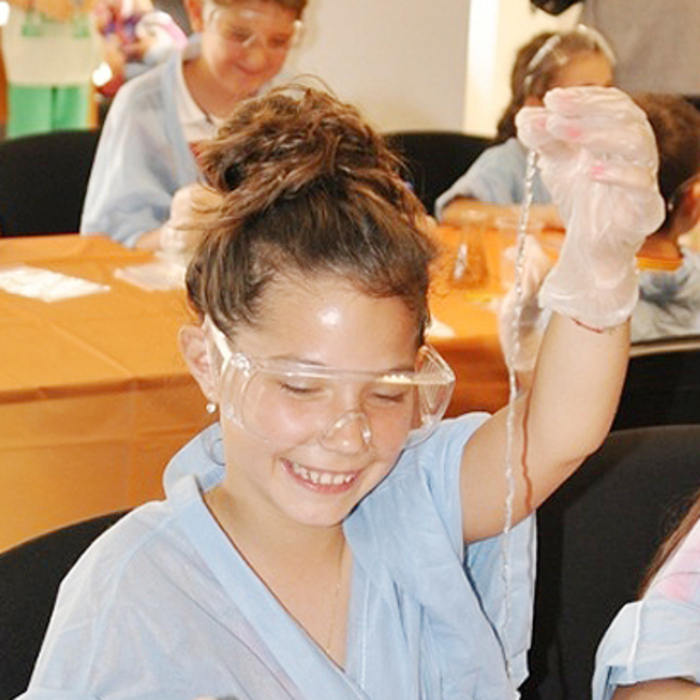 photo-3_700x700_crop_478b24840a