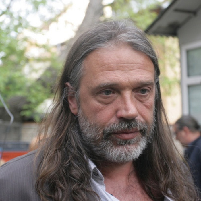 venci_700x700_crop_478b24840a