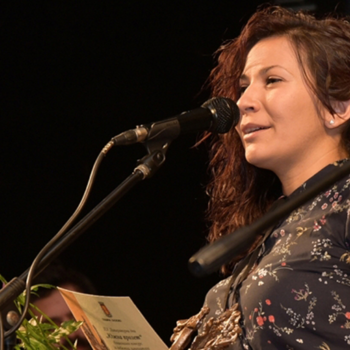 jurnalisti-vzimat-nagradi_700x700_crop_478b24840a