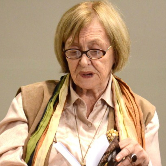 vera-naidenova_700x700_crop_478b24840a