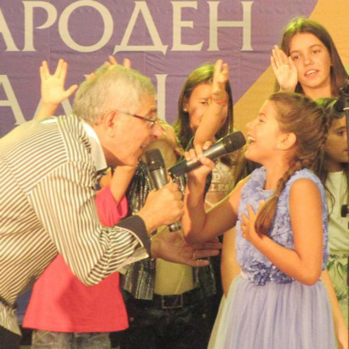 photo-6_700x700_crop_478b24840a