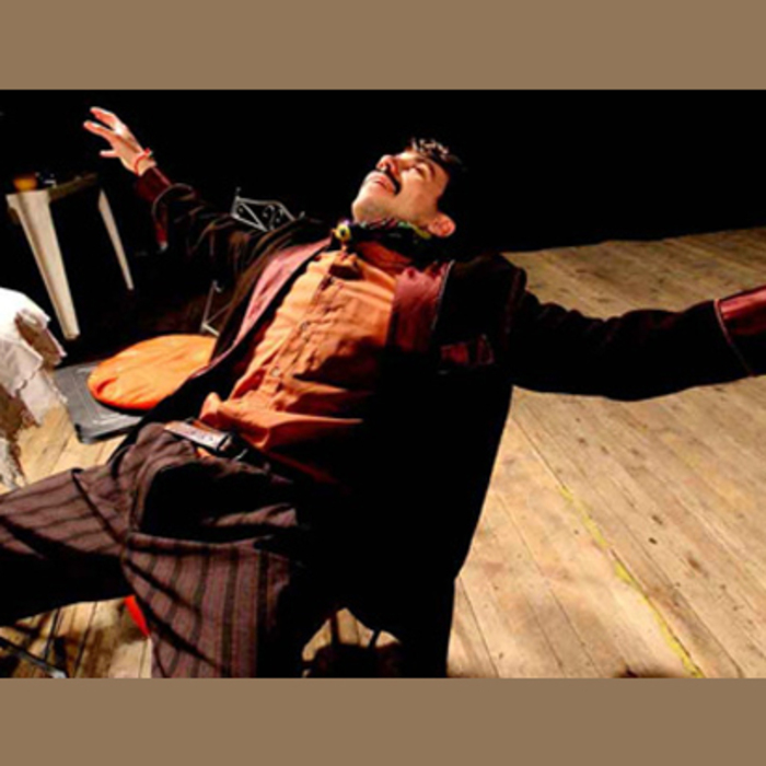 rosen_700x700_crop_478b24840a