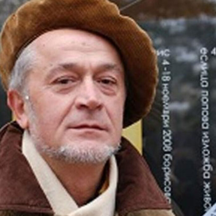 i-bg-opera-e-v-kriza_700x700_crop_478b24840a