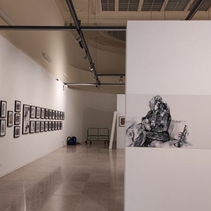 01_700x700_crop_478b24840a