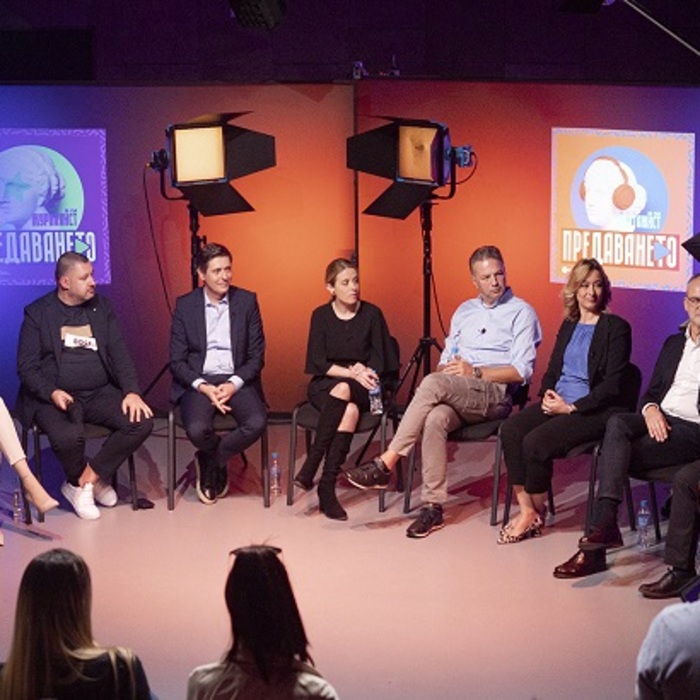 02-nbu_700x700_crop_478b24840a