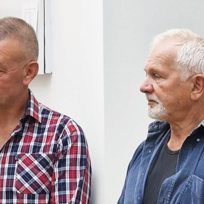 17401-900_700x700_crop_478b24840a