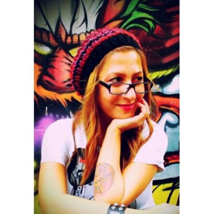 lora-dimitrova-alumni-espressonews-bg_700x700_crop_478b24840a