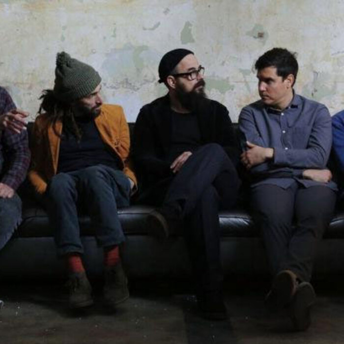 bigbanda-b2bmedia-bg_700x700_crop_478b24840a