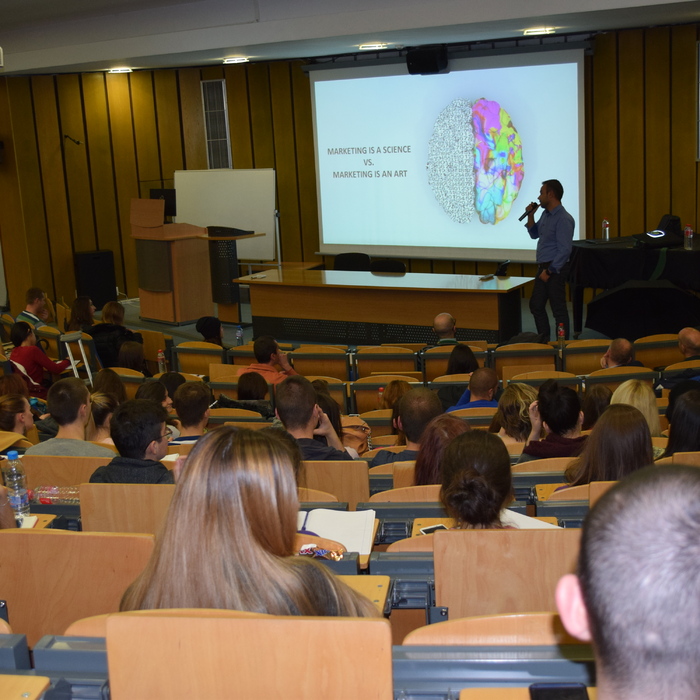 baa-nbu-27-11-2015-12_700x700_crop_478b24840a