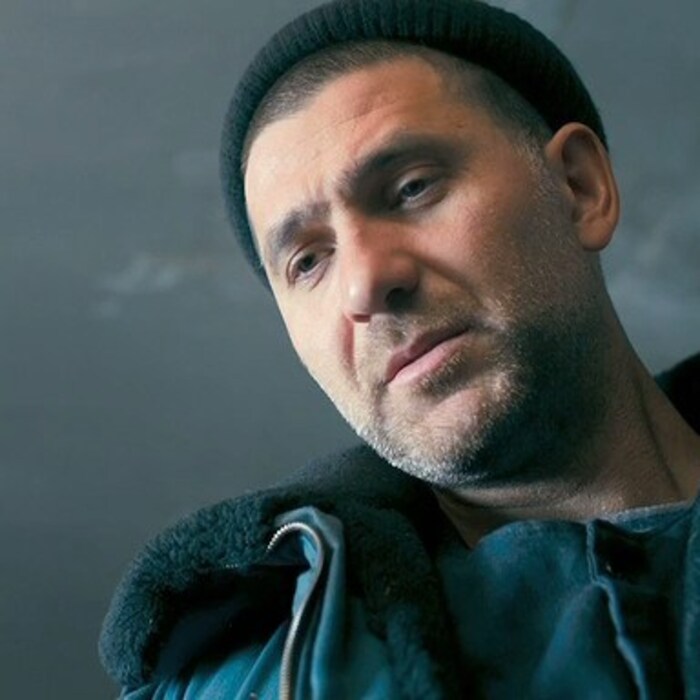 2-izobrajenie-ot-filma-kak-prekarah-tova-tova-liato-2010subtitri-info_700x700_crop_478b24840a