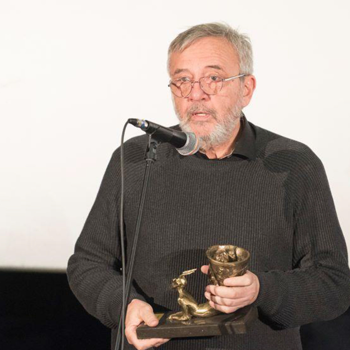 anri3_700x700_crop_478b24840a