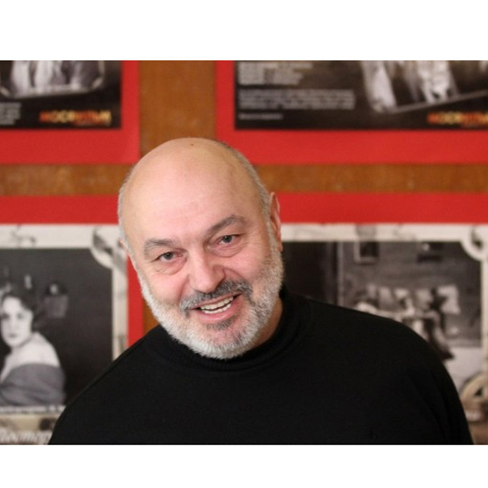 gec_700x700_crop_478b24840a