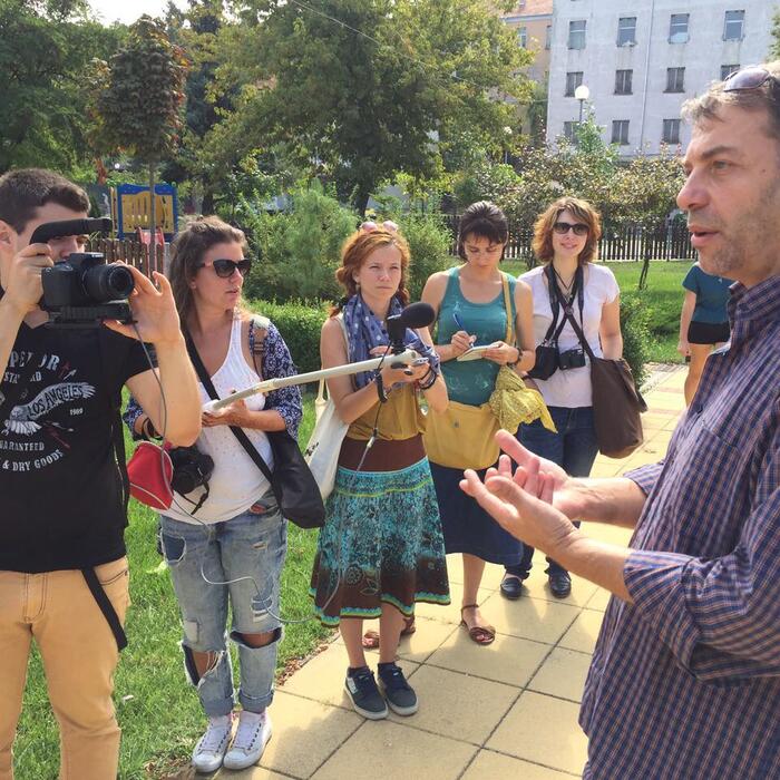 tutr4_700x700_crop_478b24840a