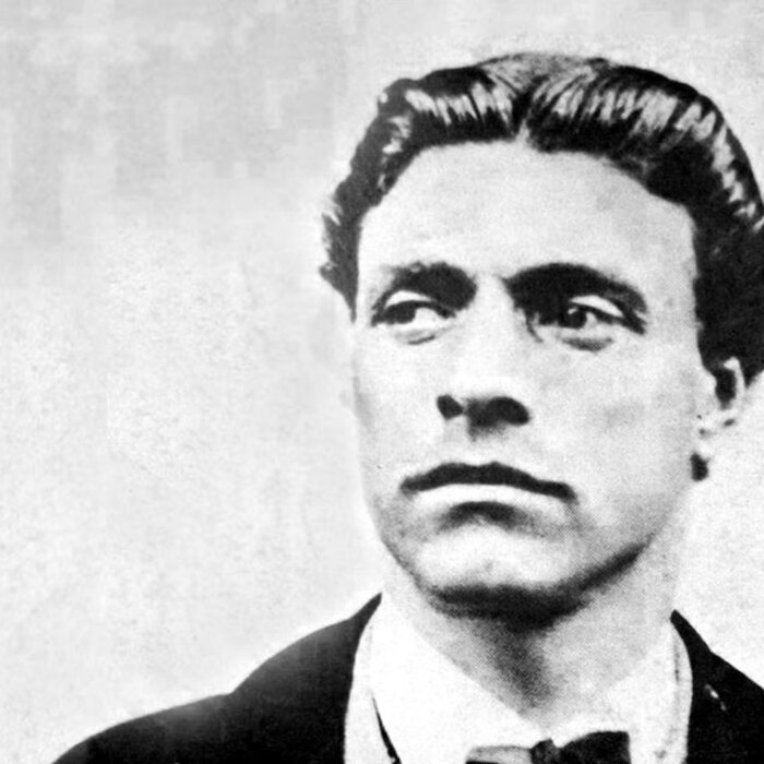 vasil-levski-09_700x700_crop_478b24840a