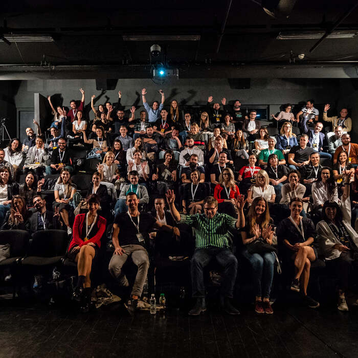 74218935-2538919592871142-6018527484222373888-o_700x700_crop_478b24840a