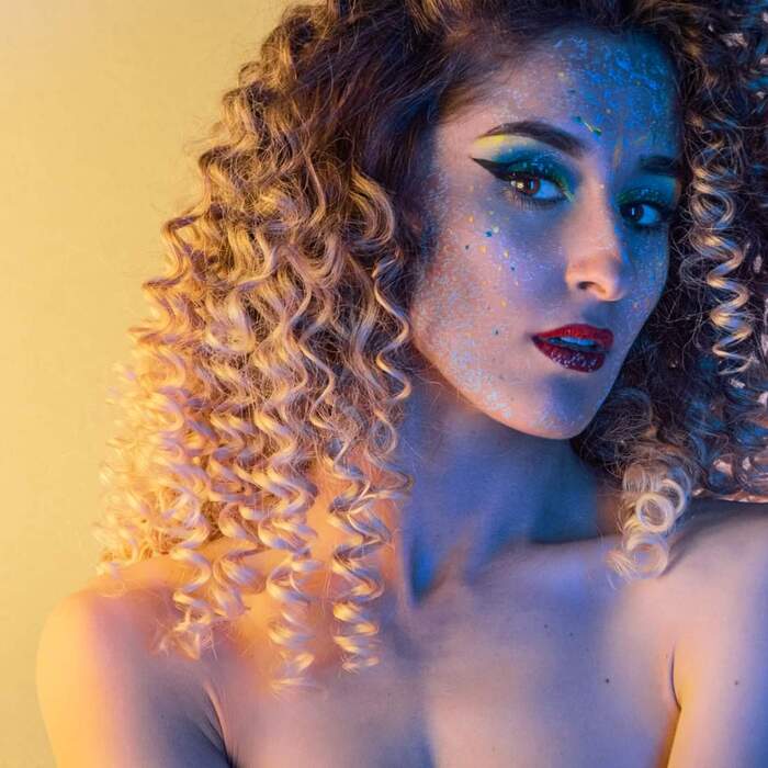 01_700x700_crop_478b24840a