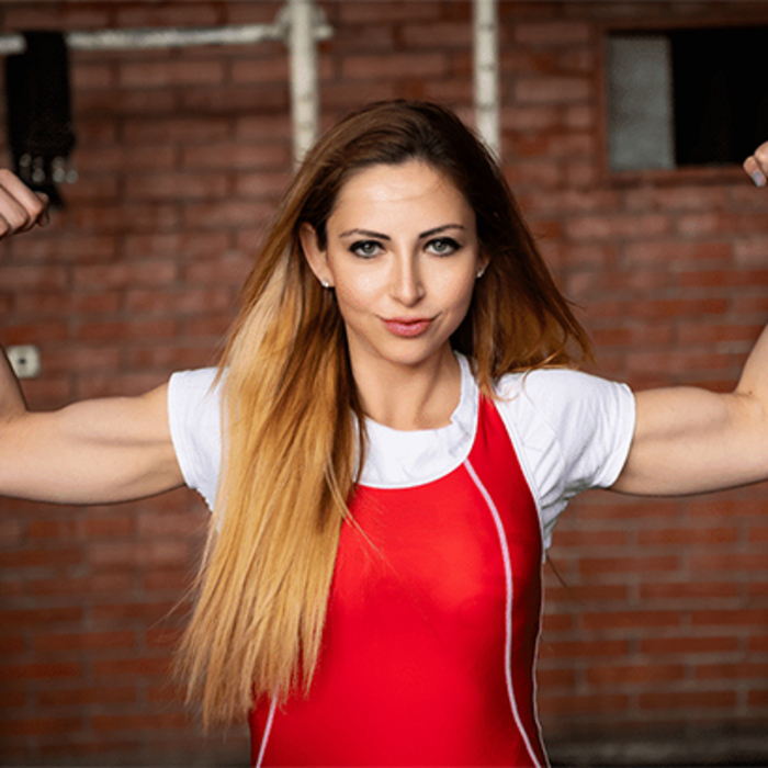 jasmina_700x700_crop_478b24840a