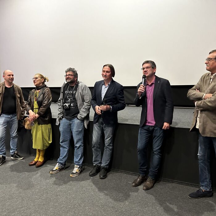 img-2461_700x700_crop_478b24840a