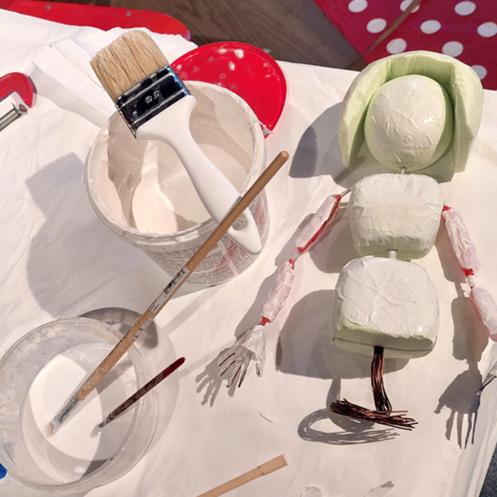 1_700x700_crop_478b24840a