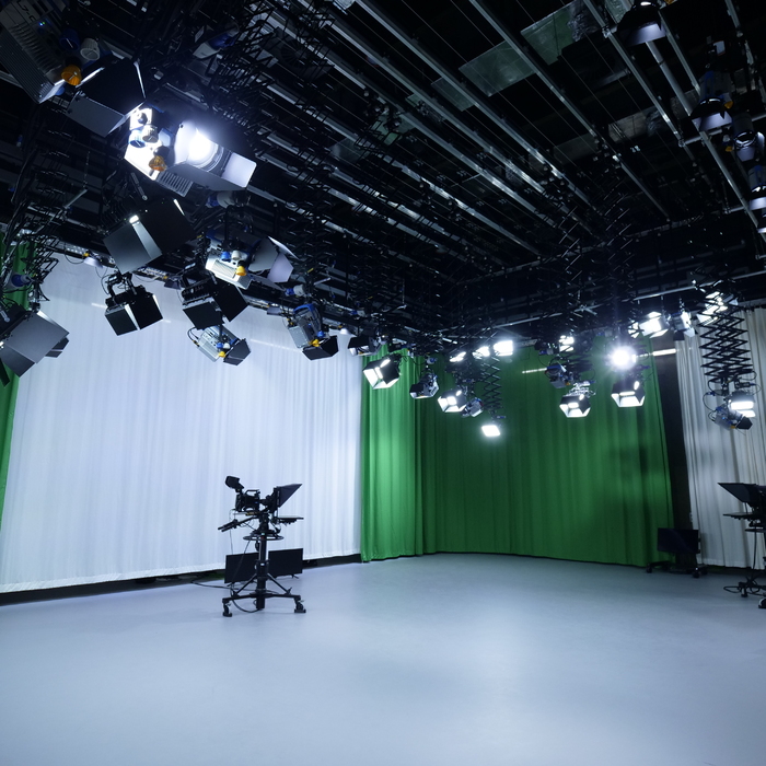 1833666_700x700_crop_478b24840a