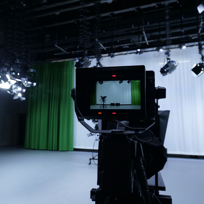 1833735_700x700_crop_478b24840a