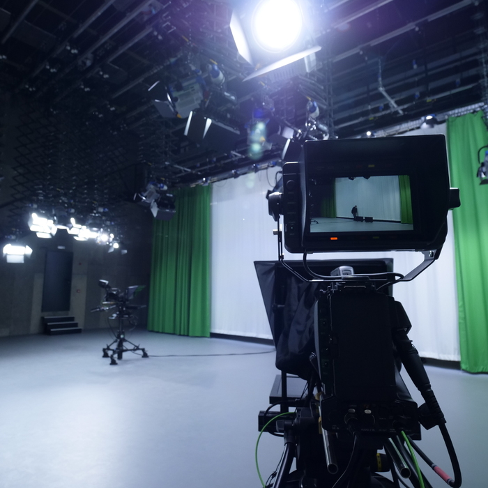 1833737_700x700_crop_478b24840a