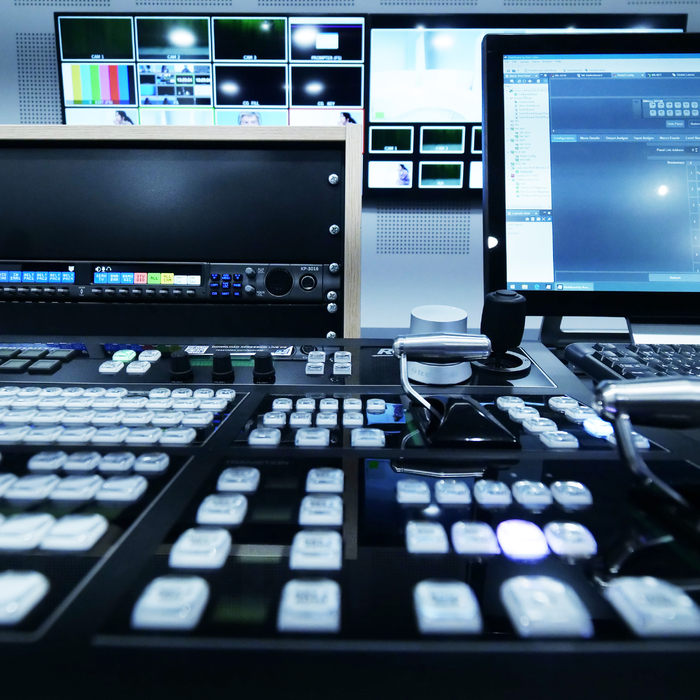 1911091-copy_700x700_crop_478b24840a